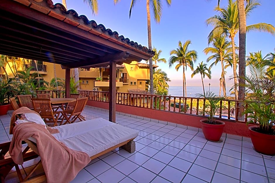 Hermoso alojamiento en los Tules, frente al mar en medio de hermosos jardines, es Unico!!!