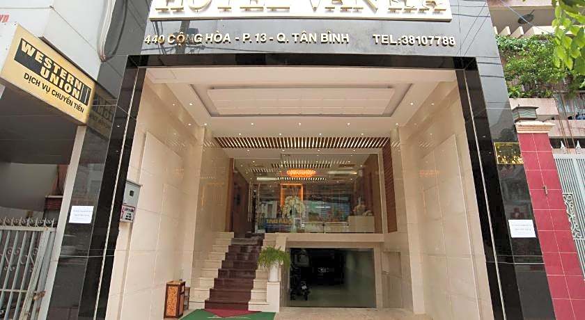 Van Ha Hotel
