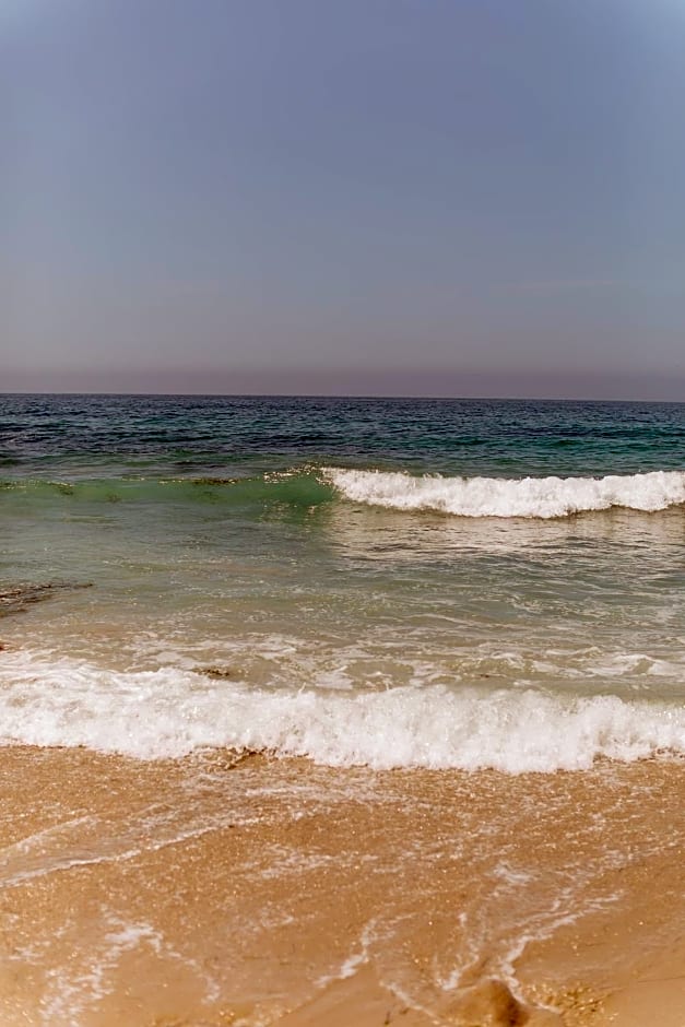 Seaside Laguna Inn & Suites