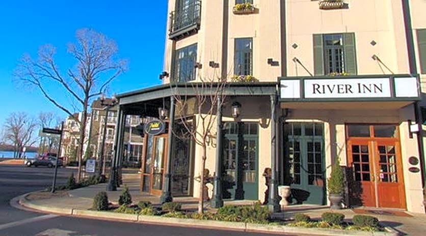 River Inn Of Harbor Town