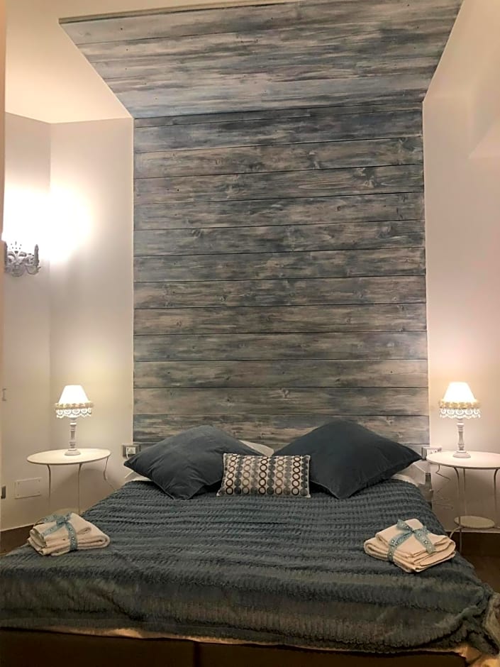 Maison Marianna – Nicolosi, CA