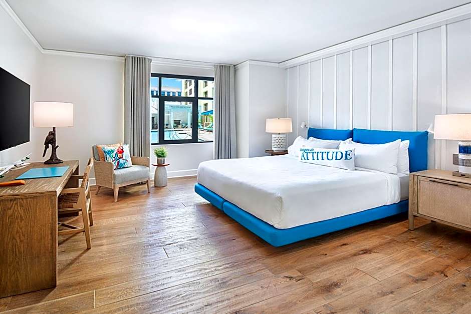 Photo 1 of 4 of Suite