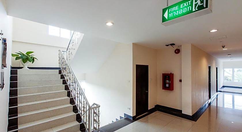 Excella Hotel