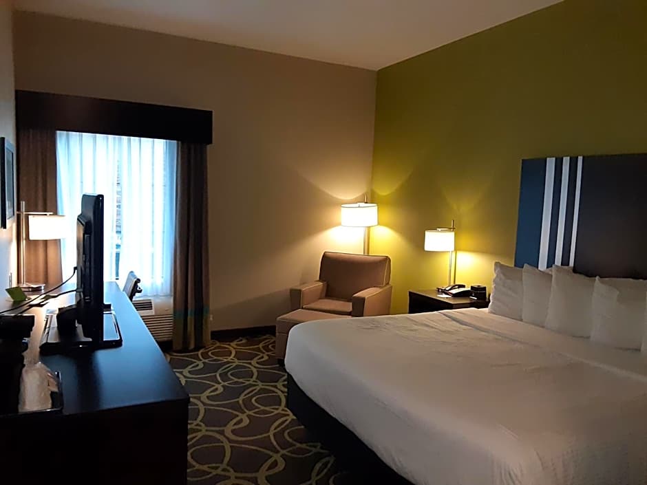 La Quinta Inn & Suites by Wyndham Tyler-University Area
