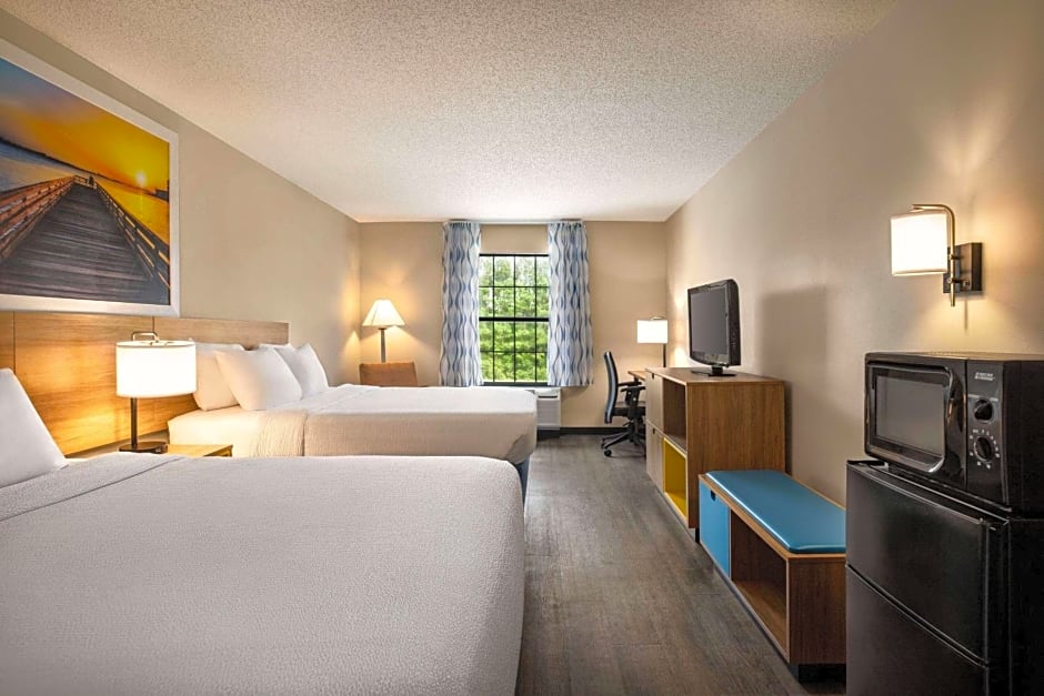 Days Inn by Wyndham Shallotte