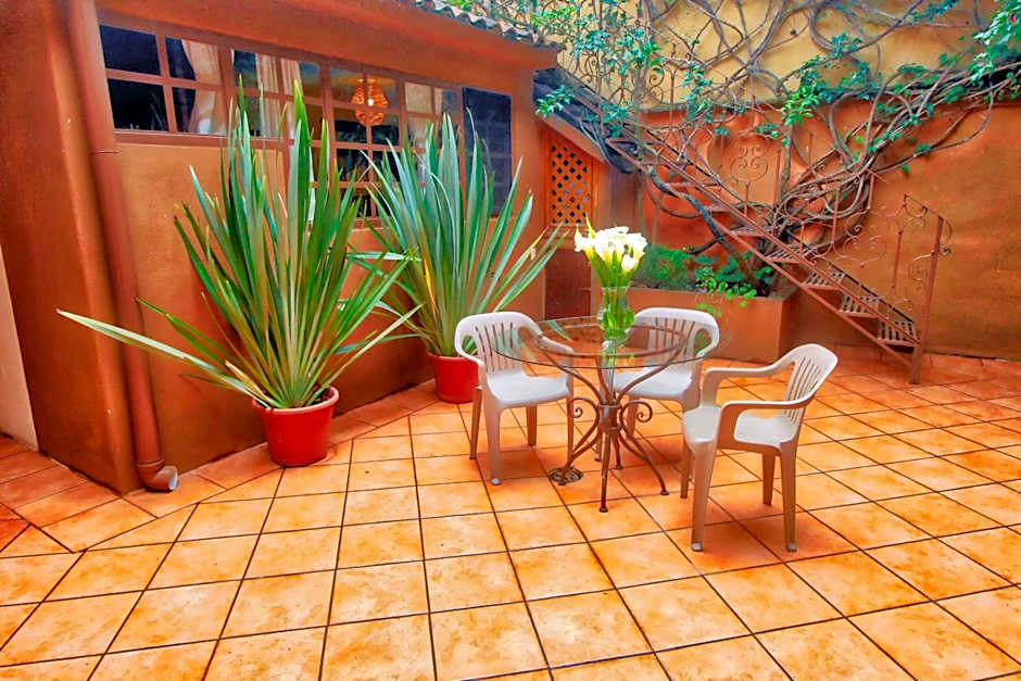 Hotel Casa Encantada