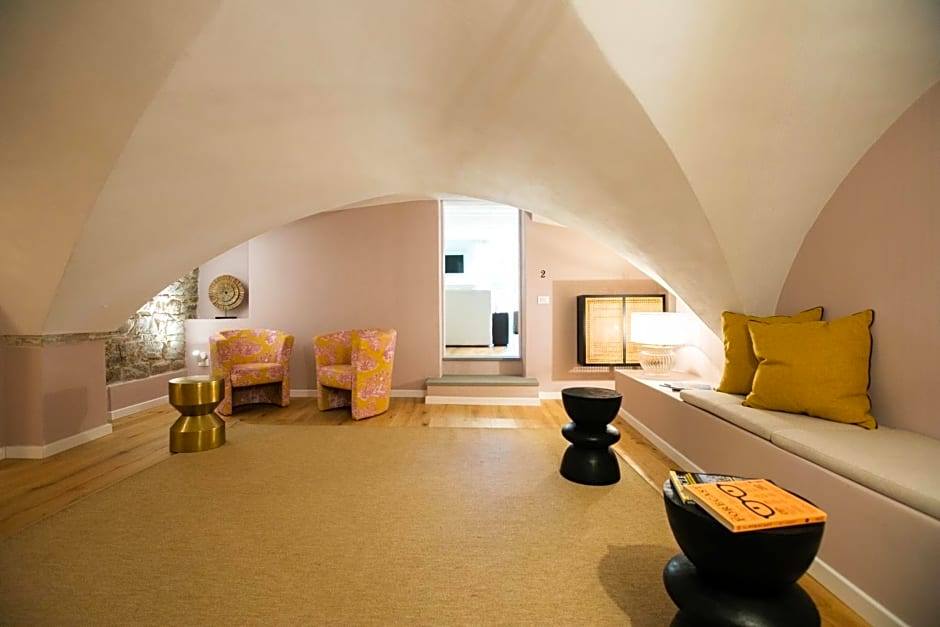 Lunaria Suites - Fyodor Dostoyevsky's house