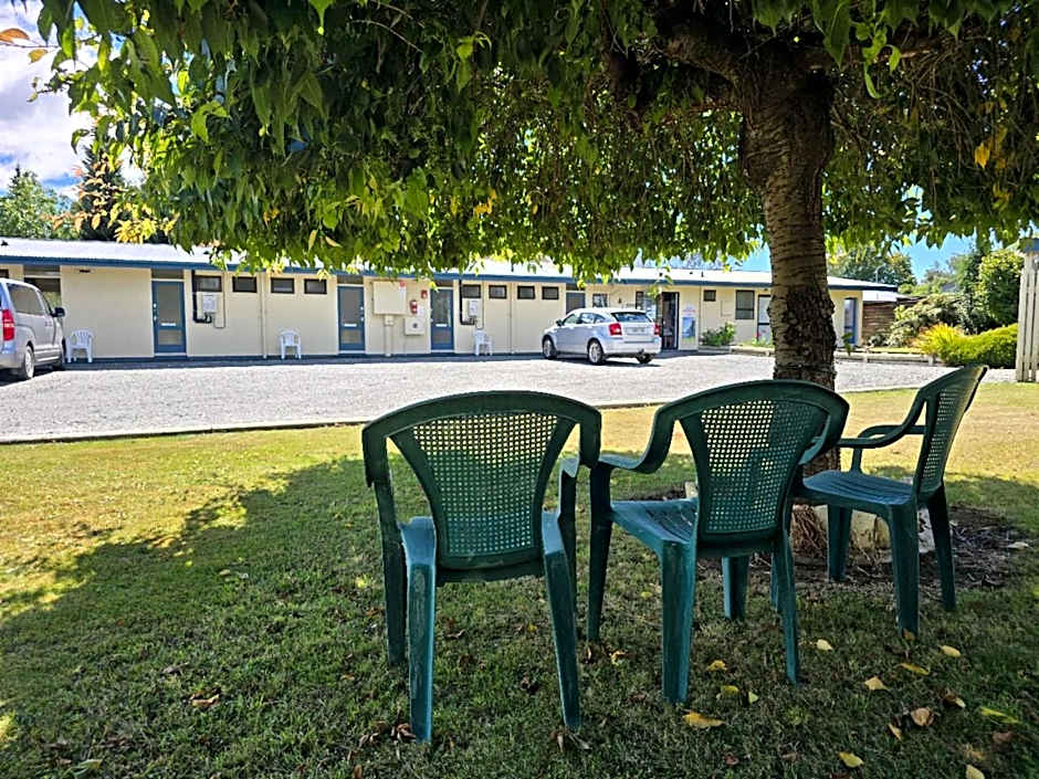 Alpenhorn Motel