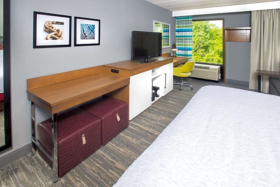Hampton Inn & Suites Annapolis