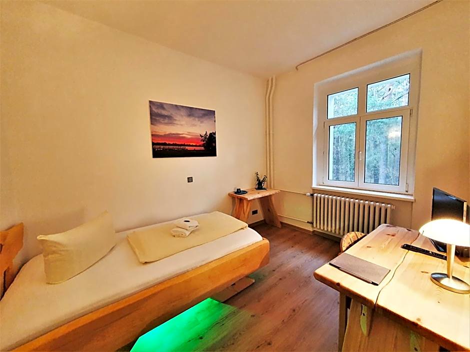 Waldhotel am See Berlin-Schmöckwitz