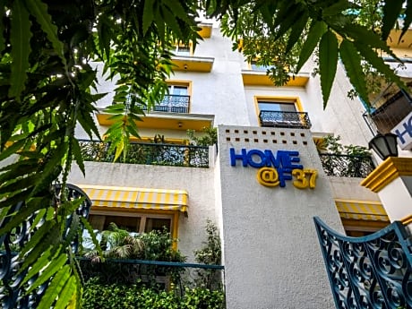 Home @ F37 Hotel