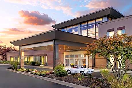 Eaglewood Resort & Spa