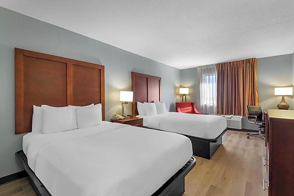Quality Inn Waverly