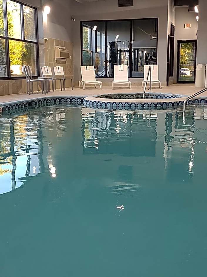 Baymont by Wyndham Flat Rock