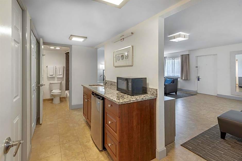 Best Western Palm Beach Lakes