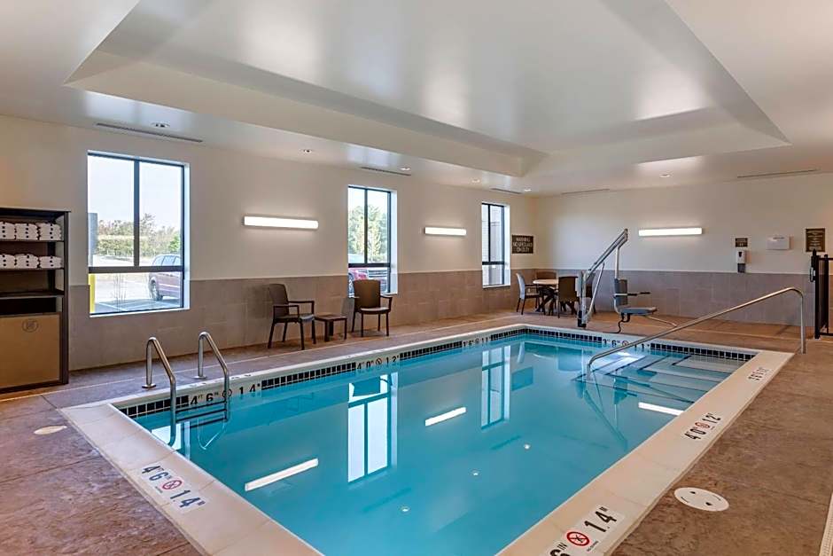 Comfort Inn & Suites