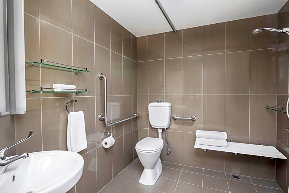 Mantra on Collins Hobart