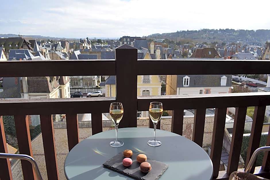 Le Trophée By M Hôtel Spa