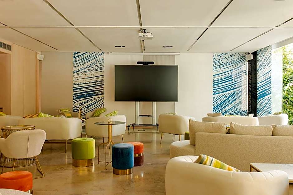 voco Madrid Retiro By IHG