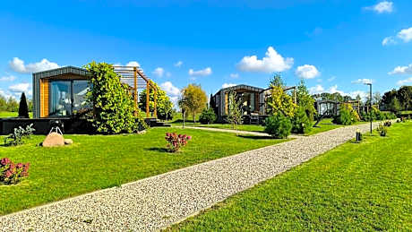 Giżycko-Żywki, Masuria Resort Village, całoroczne domki z widokiem na jezioro