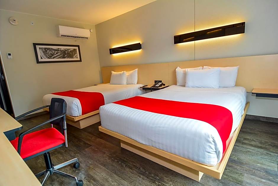 City Express Plus by Marriott Medellín Colombia