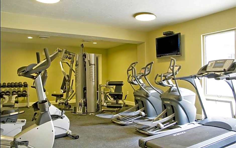 Deluxe Downtown Condo Close to Everything!