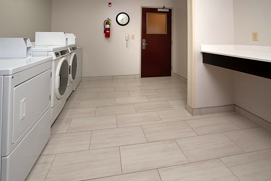 Holiday Inn Express Hotel And Suites Tupelo By IHG