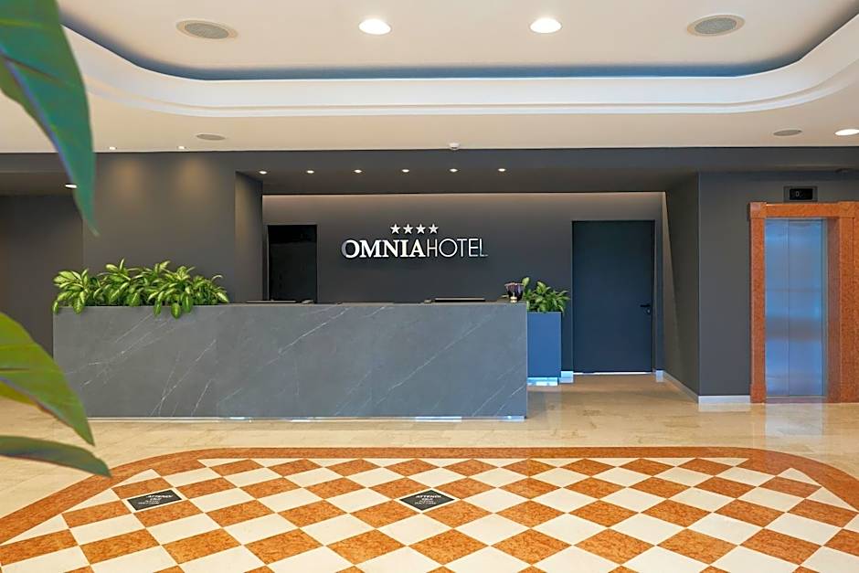 Hotel Omnia