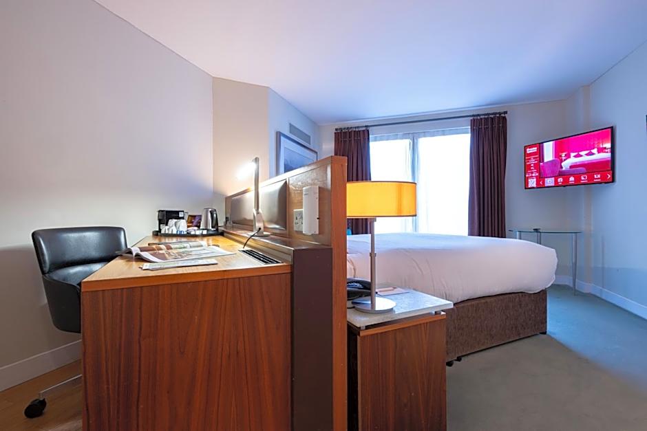 Bermondsey Square Hotel - A Bespoke Hotel