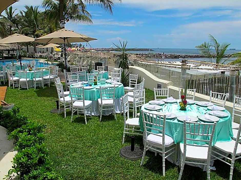 Playa Caracol Hotel & Spa