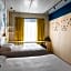 hotel Moloko -just a room- sleep&shower-digital key by SMS