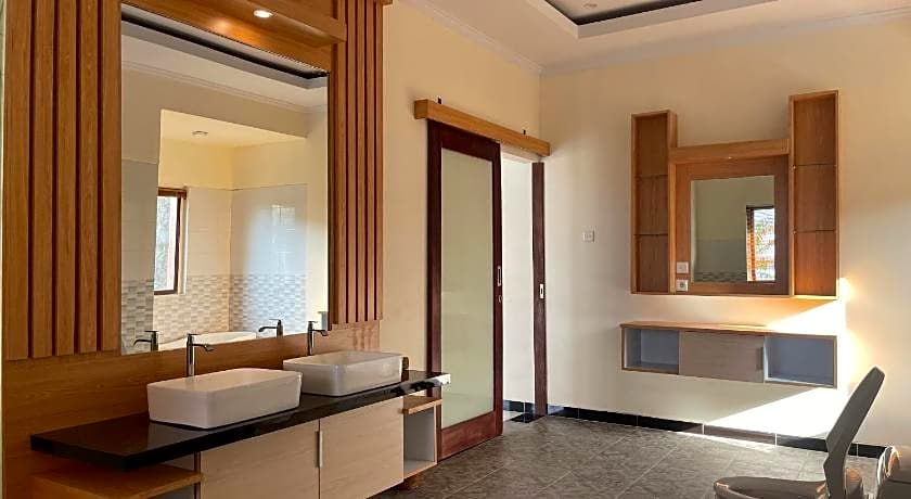 Semabu Hills Hotel Nusa Penida - Bali