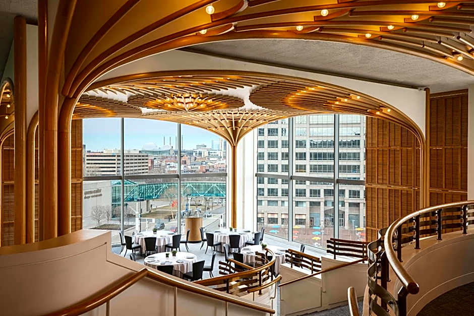 Sheraton Kansas City Hotel At Crown Center