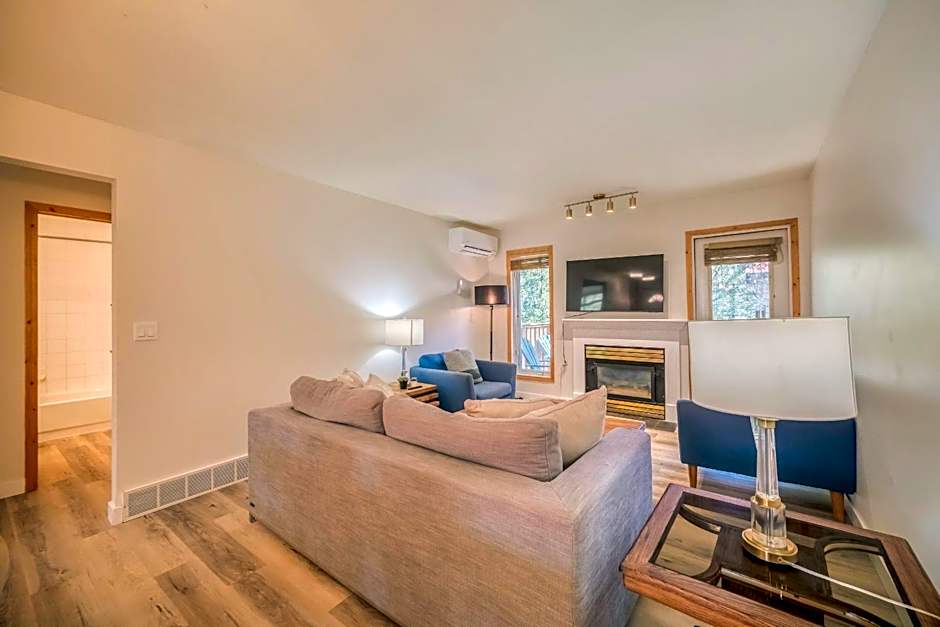 Bow Valley Chalets-Entire 2 King Bedrooms townhouse