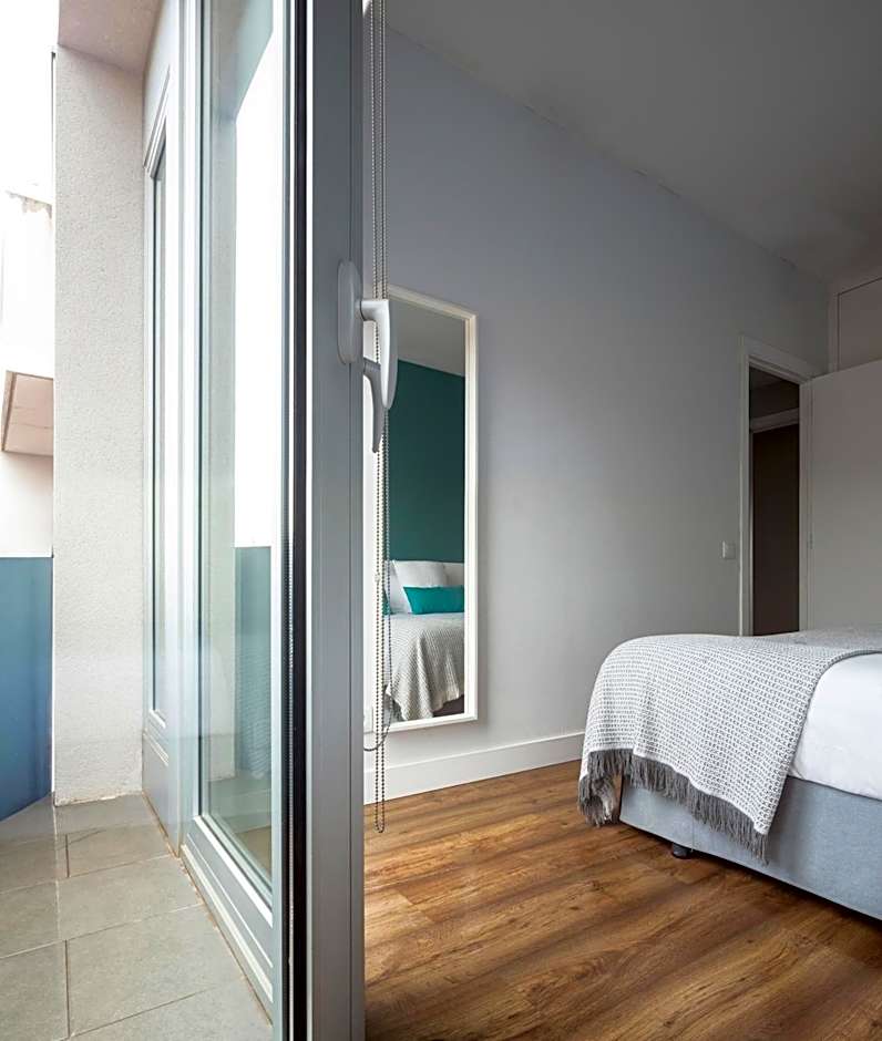 Feelathome Poblenou Beach Apartments