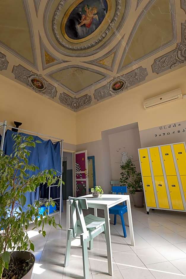 Ostello degli Elefanti
