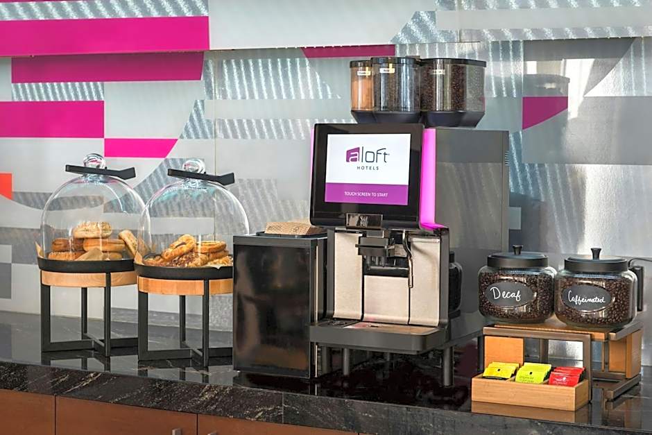 Aloft Boston Seaport District