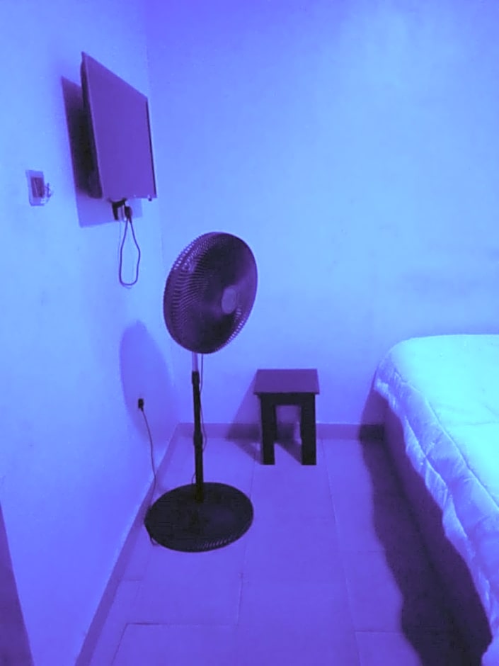 Americana Hotel