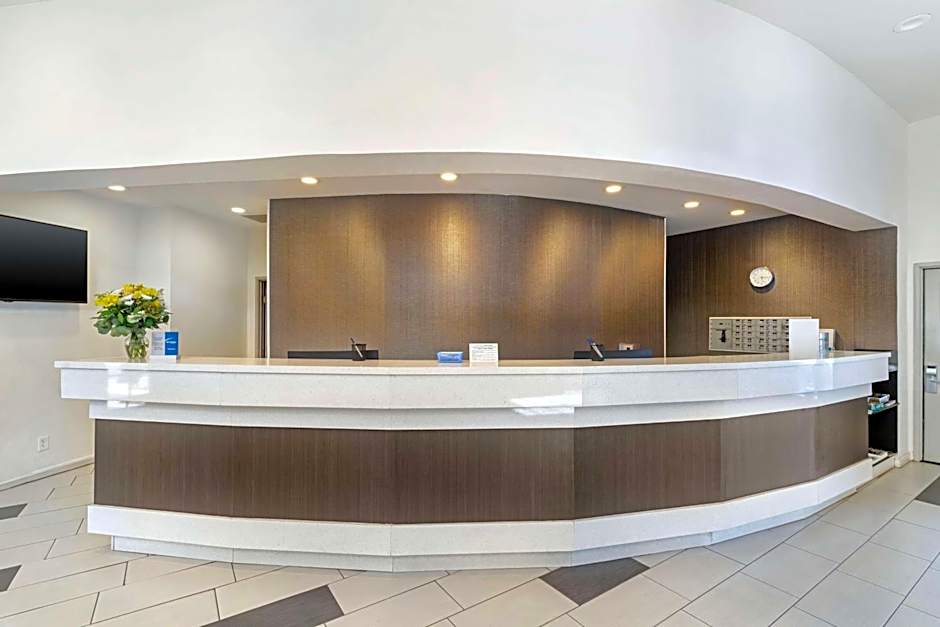 Best Western Posada Royale Hotel & Suites