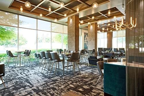 Archer Hotel Falls Church