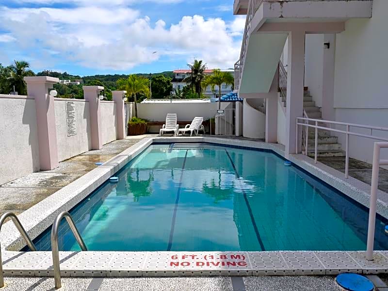 Holiday Saipan Hotel