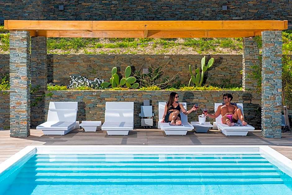 Elements Sifnos Boutique