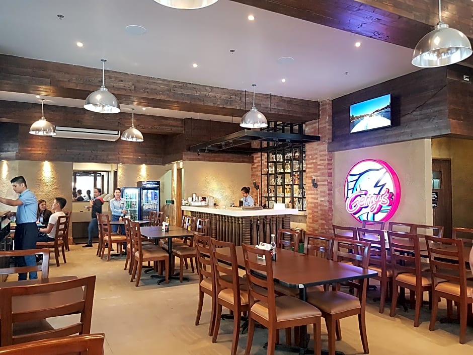 Travelite Hotel Legarda