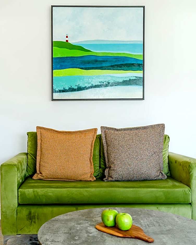 One Marine Drive Boutique Hotel & Spa by The Living Journey Collection