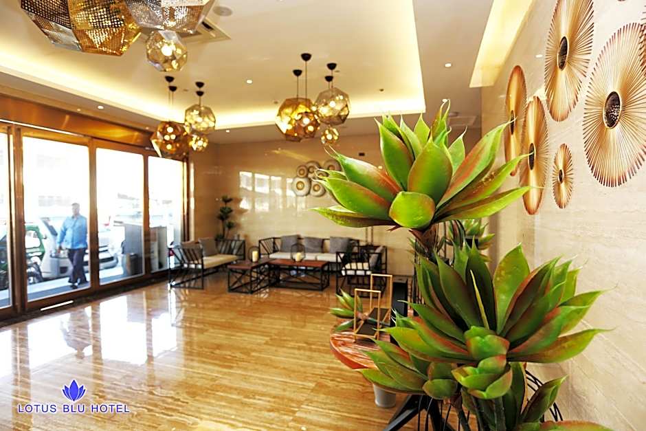 Lotus Blu Hotel
