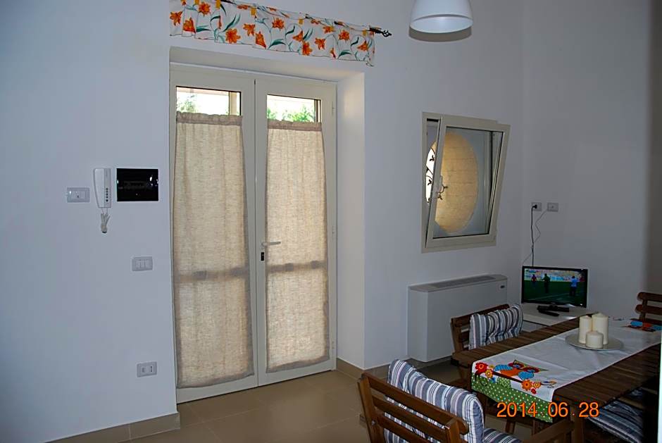 All'ombra del Carrubo - Metaponto