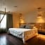Hotel Materia