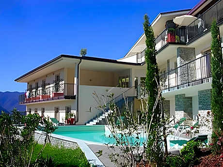 Hotel La Perla