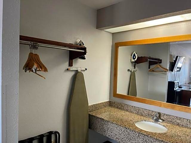 Motel 6 Laurel, MS
