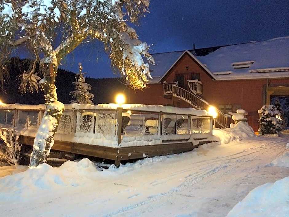 Hôtel Restaurant Domaine De Basil